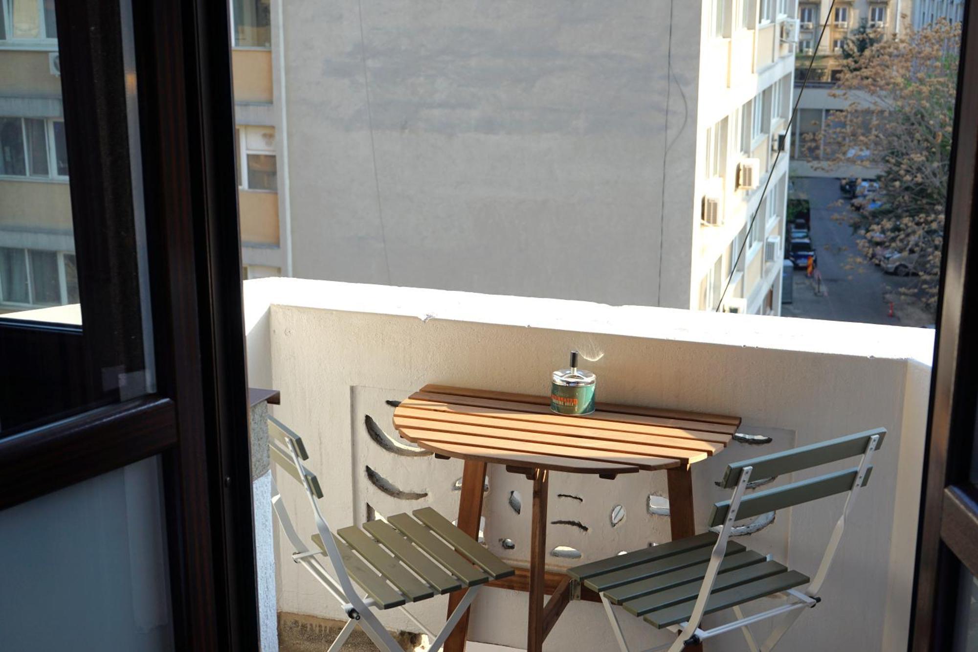 Spacious 3Br, 2Bt With 5 Balconies Bucarest Esterno foto