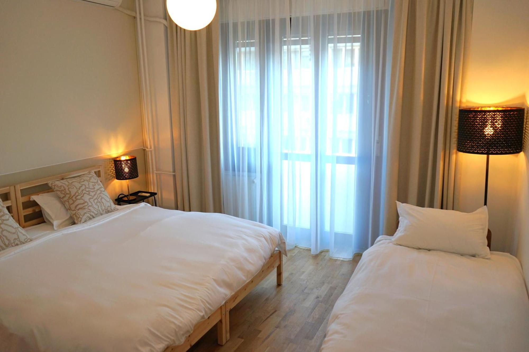 Spacious 3Br, 2Bt With 5 Balconies Bucarest Esterno foto